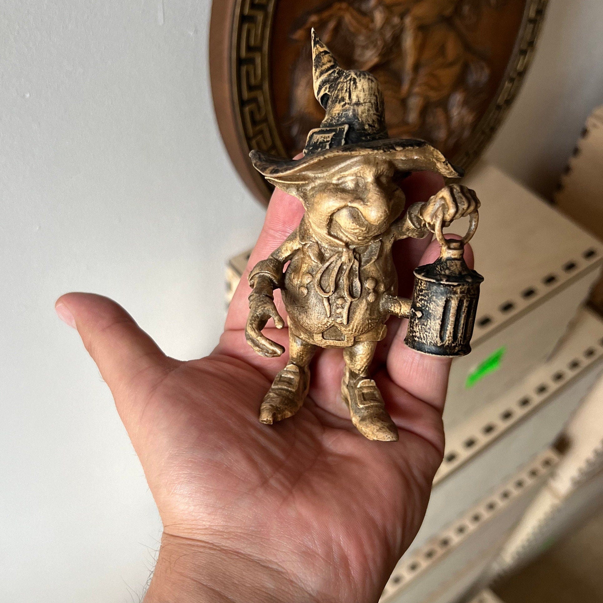 Wood carving mini gnome figurine bedsidetable decor, Small gnome statue for bookshelf decor and table decotation