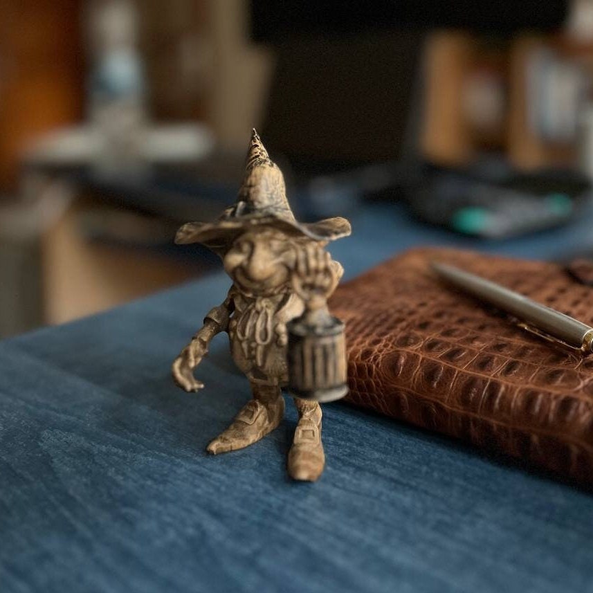 Wood carving mini gnome figurine bedsidetable decor, Small gnome statue for bookshelf decor and table decotation