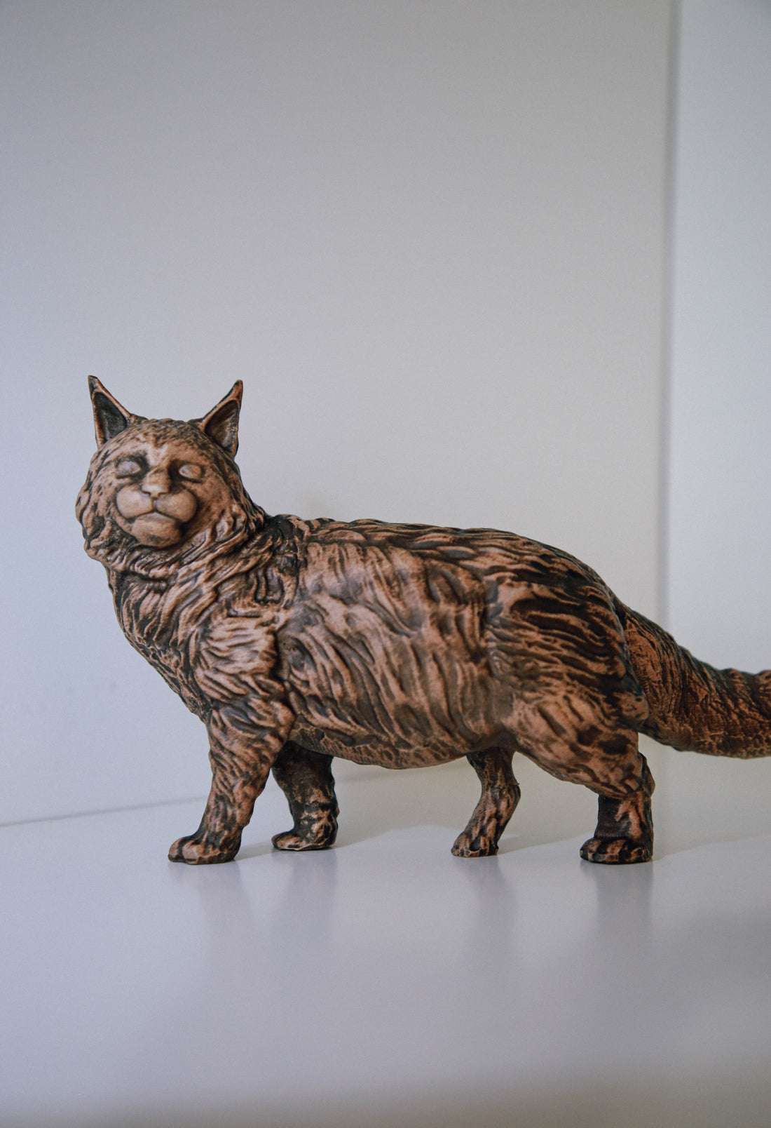 Solid Beech Wood Maine Coon Cat Figurine