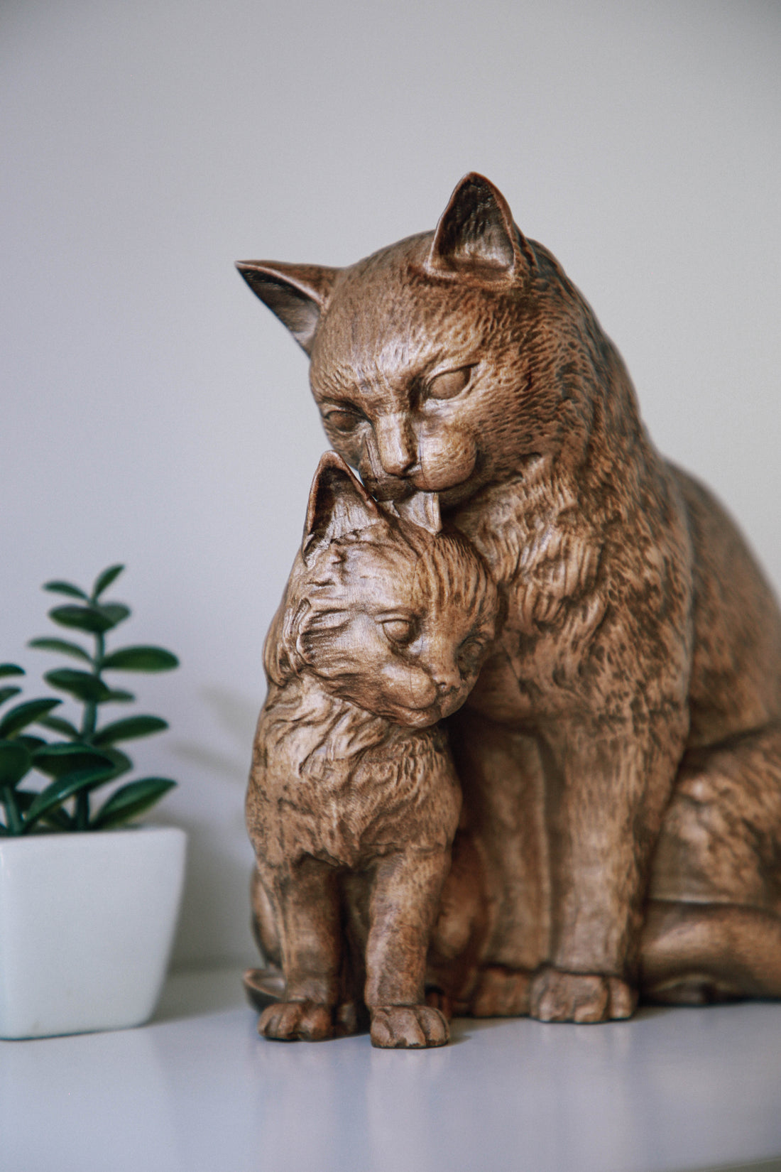 Solid Beech Wood Cat & Kitten Figurine
