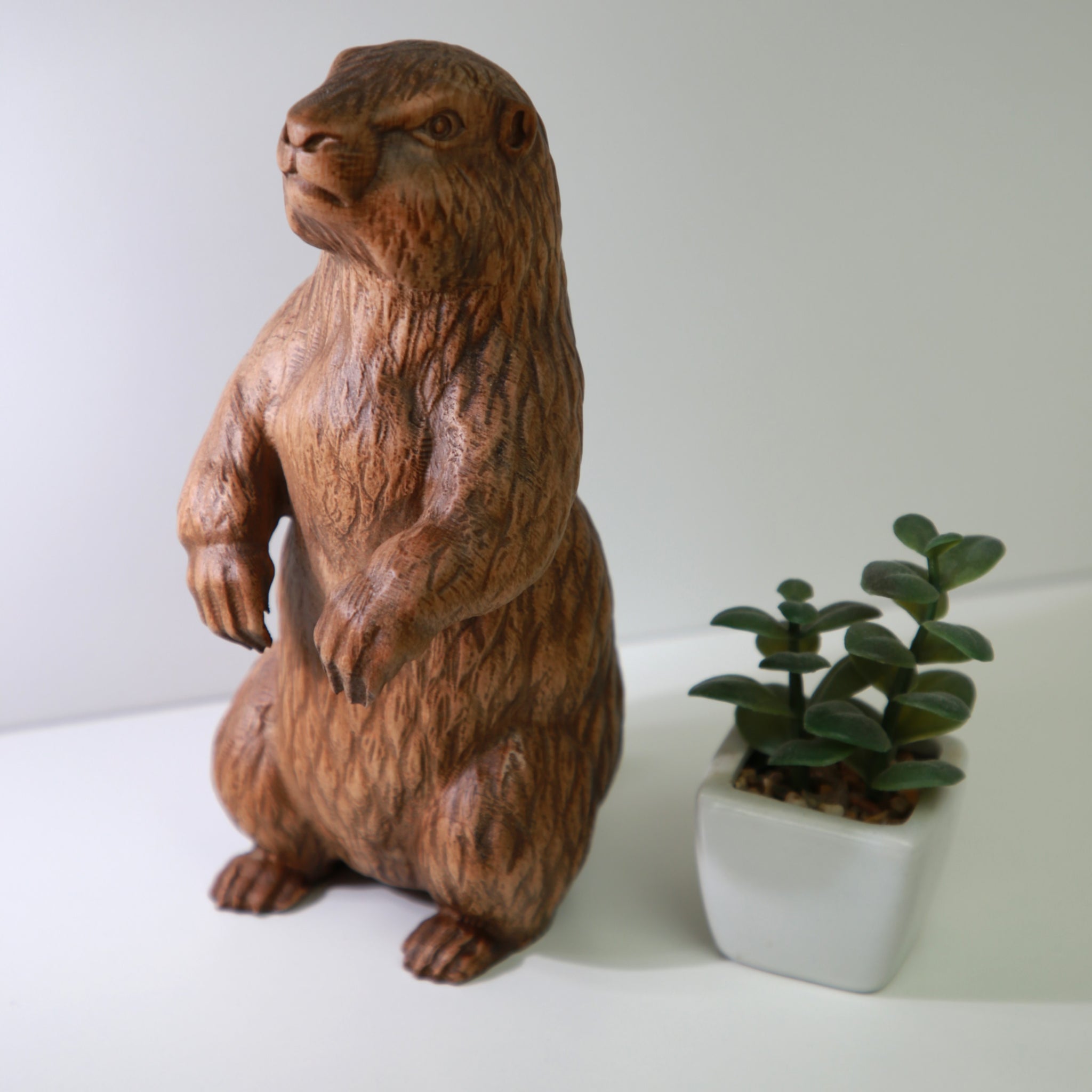 Marmot Wooden Figurine – Handcrafted Beechwood Sculpture