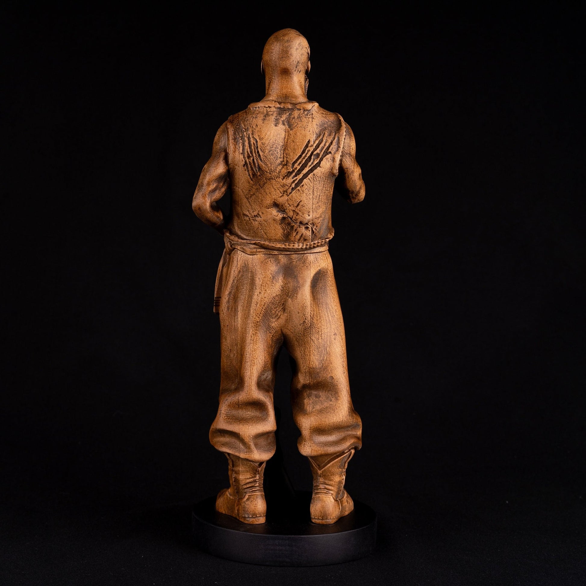 Statuette cossack with tobacco pipe, Wooden boockshelf decor, Wooden figurine, Wood carving sculpture, Ukrainian cossack