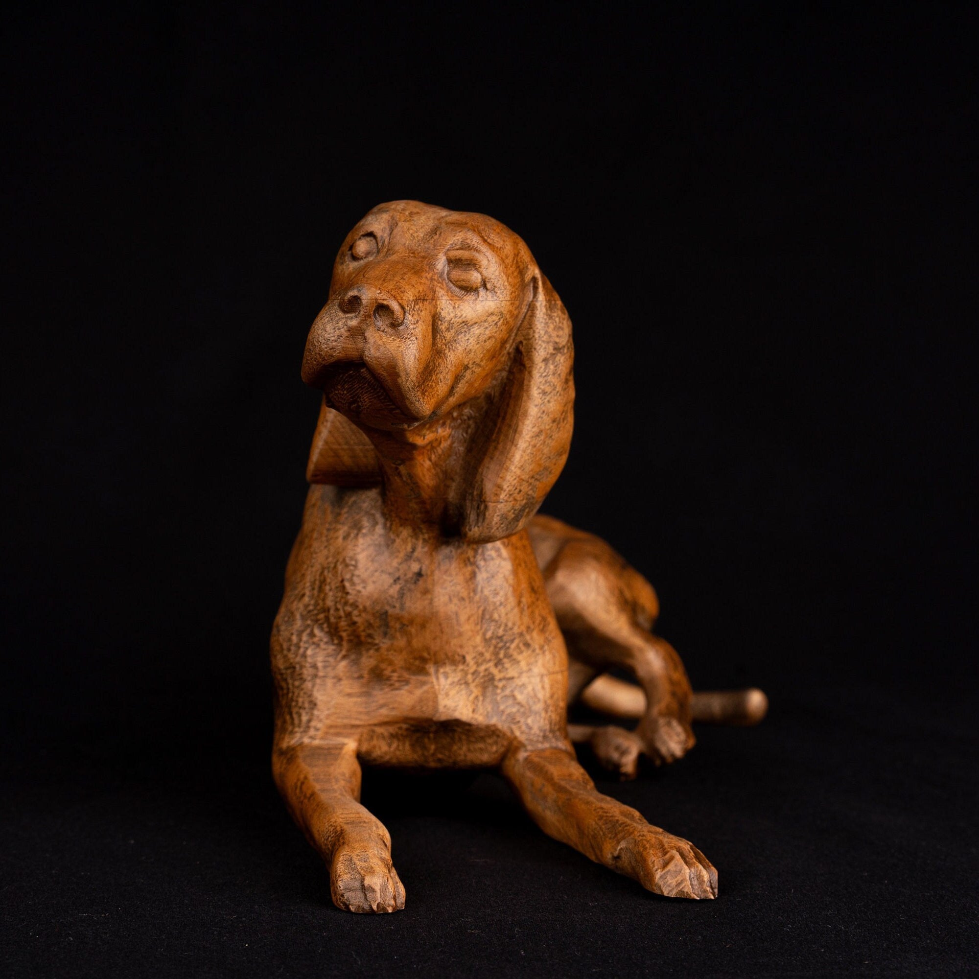 Beagle figurine Dog wooden statue Beagle statuette Dog lovers gift 5-th Anniversary gift Bookshelf decor