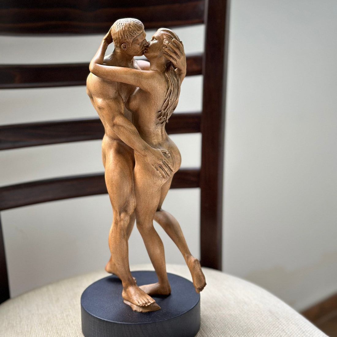 Wood Art Love Sculpture, Kissing Couple Statuette, Men and Woman Statue, Wood Carved Anniversarry Gift Figurine